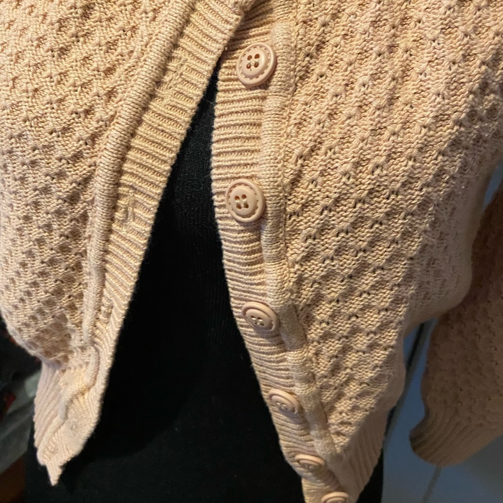 Cardigan - Picture 4 of 7